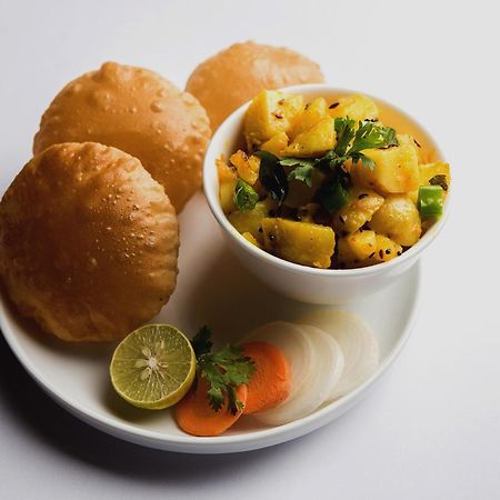 Oyo Pandey Ji Guesthouse Горакхпур Экстерьер фото