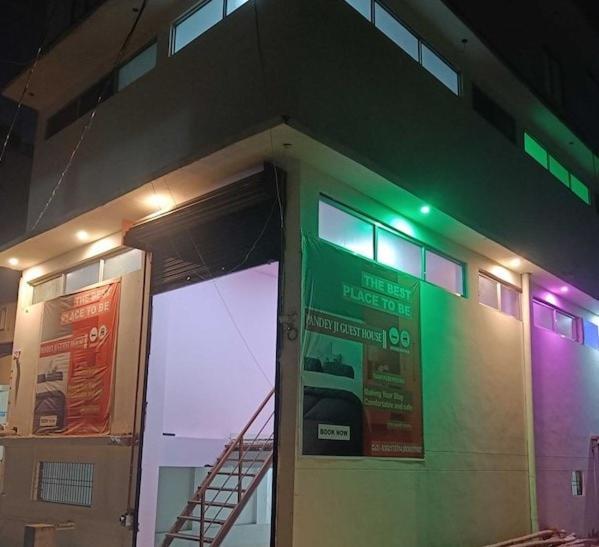 Oyo Pandey Ji Guesthouse Горакхпур Экстерьер фото